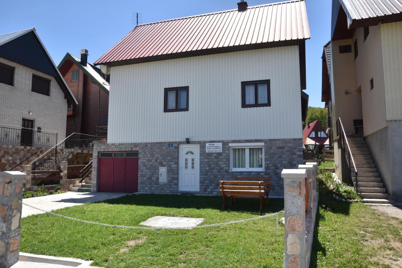 Vuk *